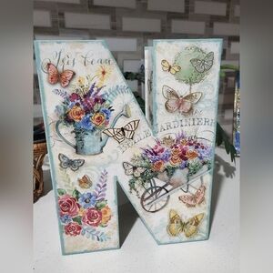 Floral Butterfly Decorative Letter, Space Inside